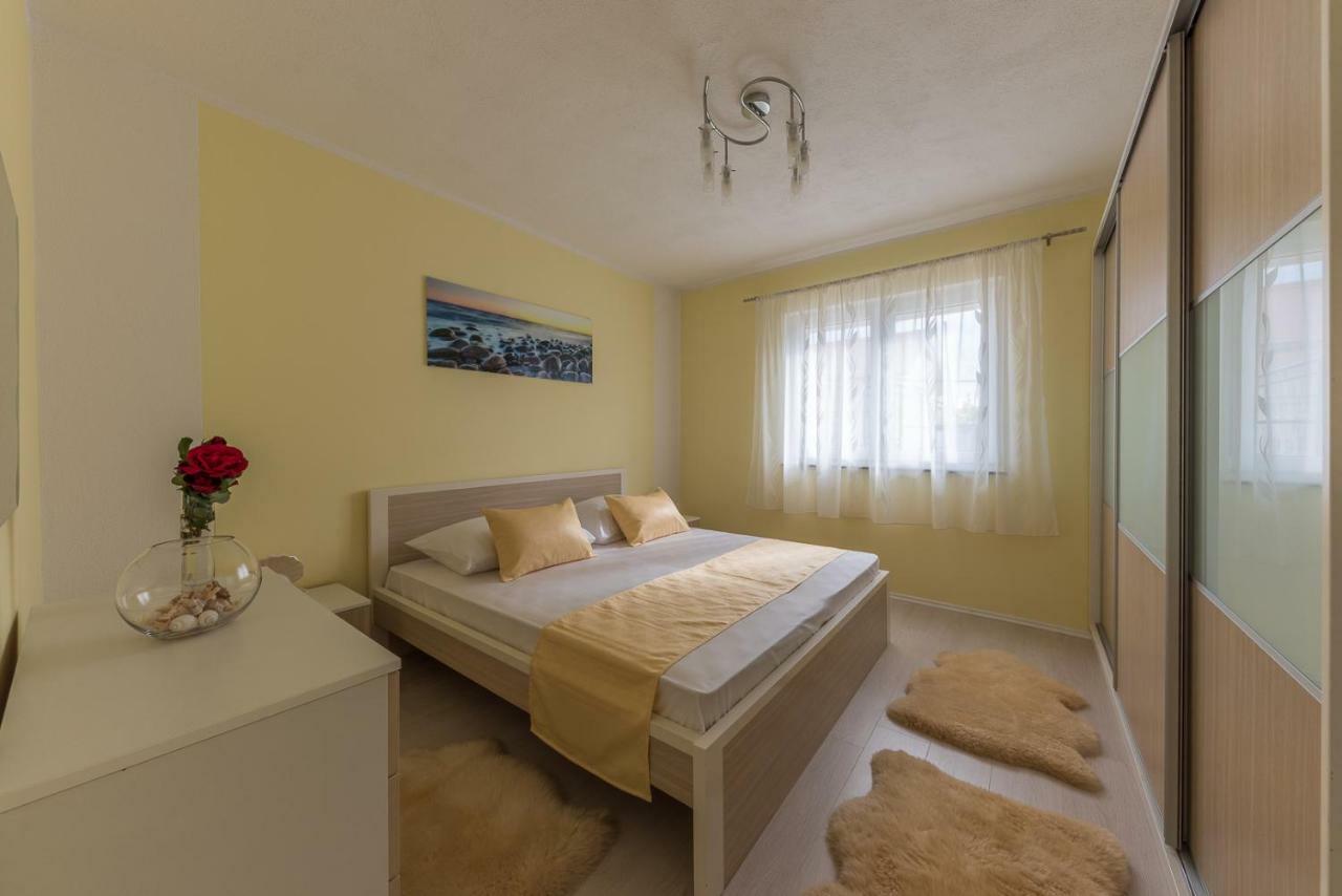 Apartment Danijela II 希贝尼克 外观 照片
