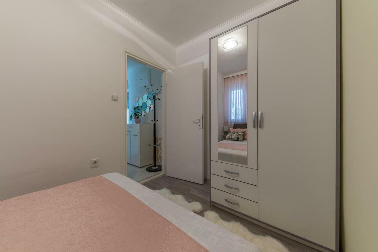 Apartment Danijela II 希贝尼克 外观 照片