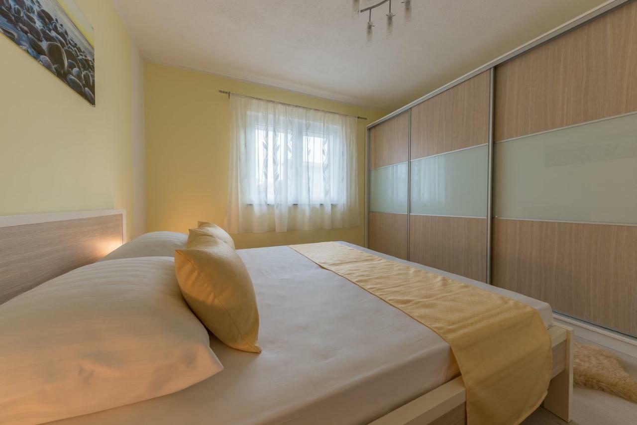 Apartment Danijela II 希贝尼克 外观 照片